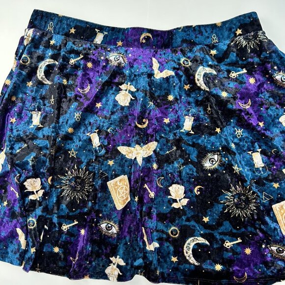 New Hot Topic Midnight Hour Crushed Velvet Witch Skirt Plus Size 3X Astrological - Picture 5 of 9